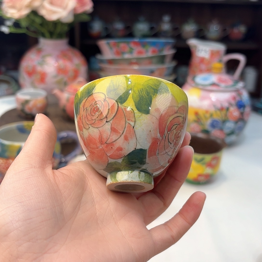 瓷片兔兔好可爱呀