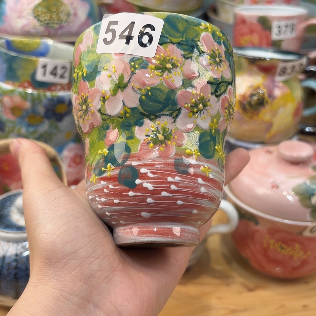 瓷片兔兔哈哈哈哈哈好