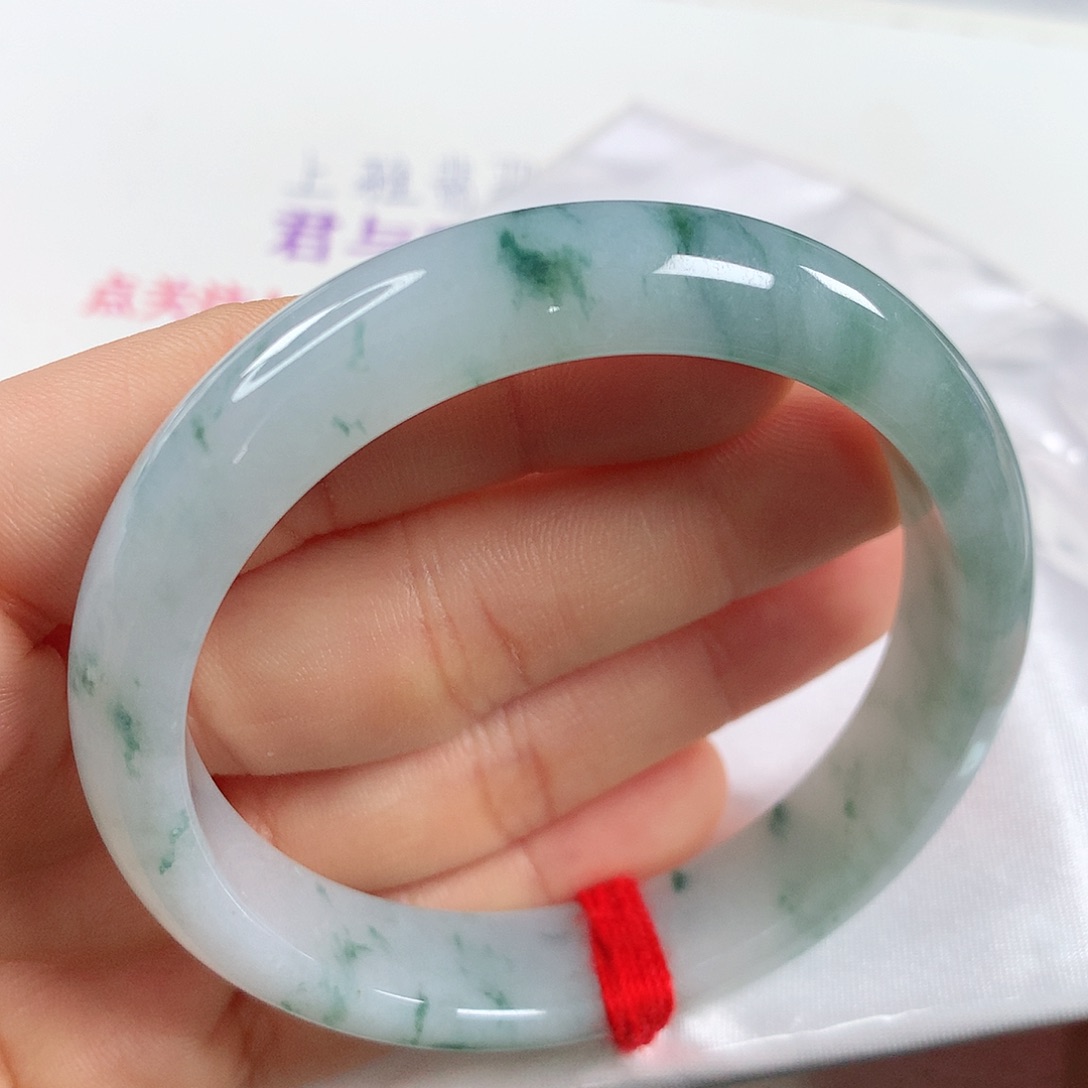 翡翠手镯未镶嵌 正圈①②⑦