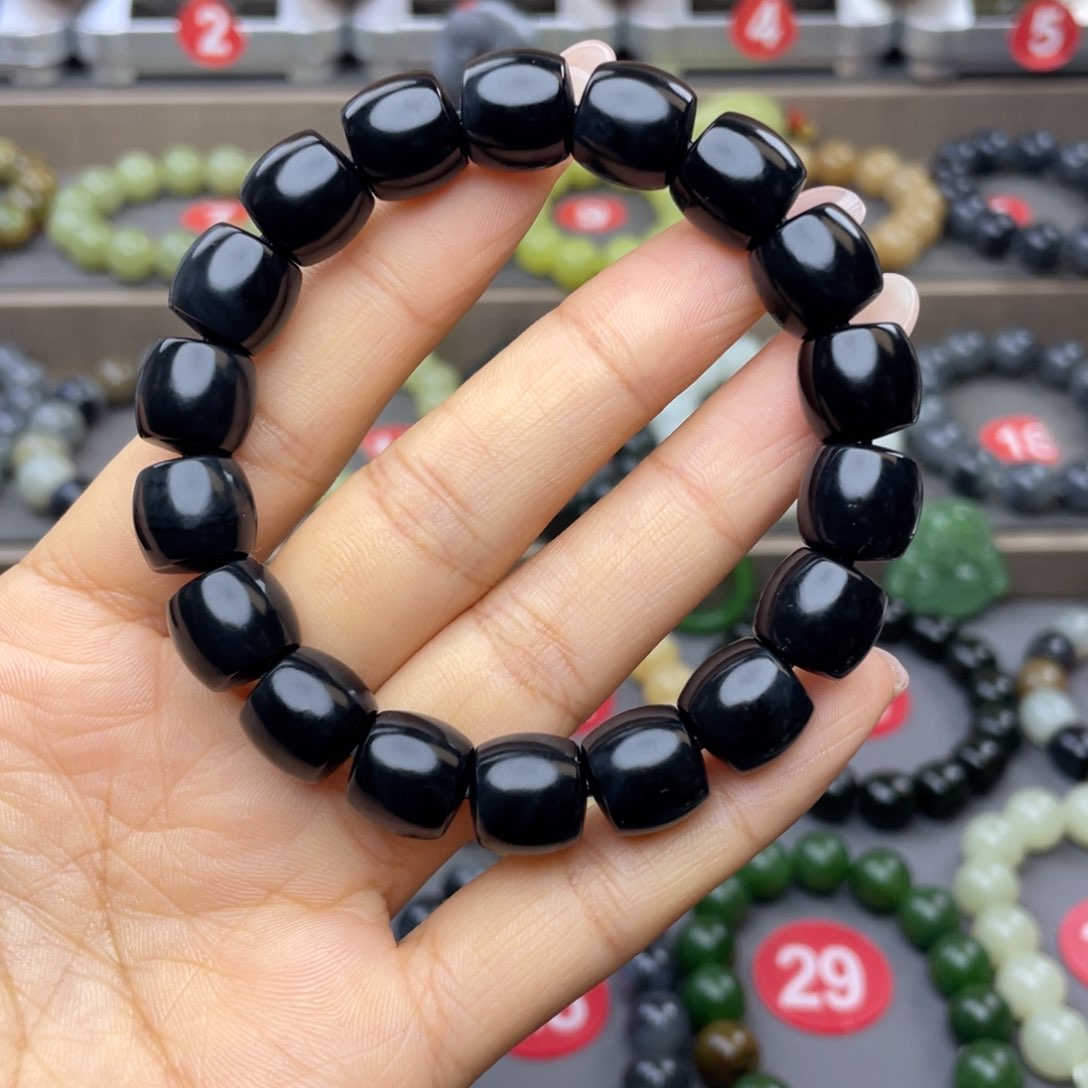 未镶嵌手链和田玉