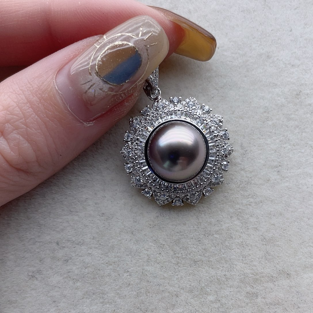 银S925镶嵌海水珍珠吊坠150