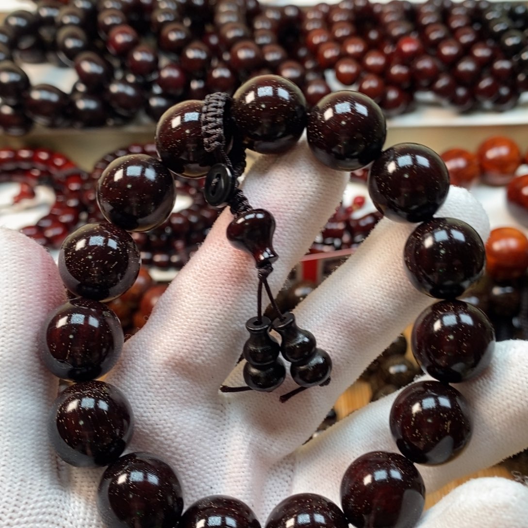 檀香紫檀（小叶紫檀）1.5多星