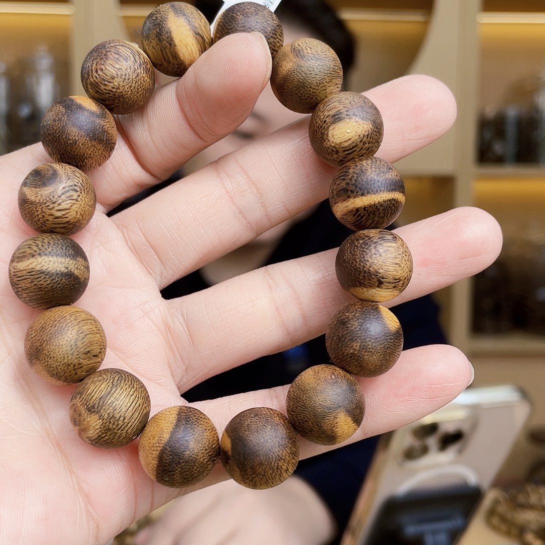 沉香碎屑沉香棋楠圆珠单圈1.3/15克+多样性发一