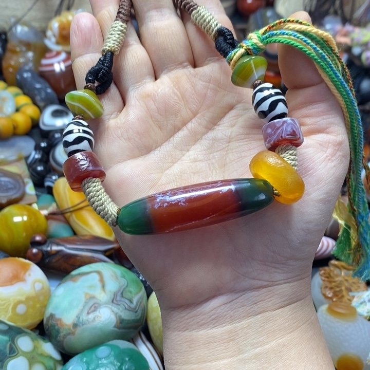 玛瑙/玉髓未镶嵌颈饰