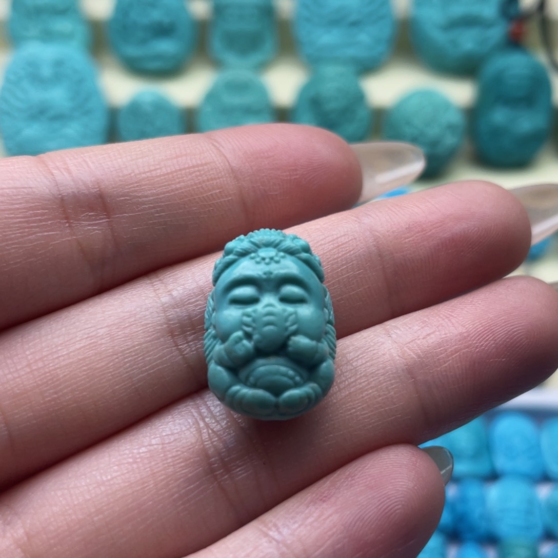 绿松石雕刻未镶嵌