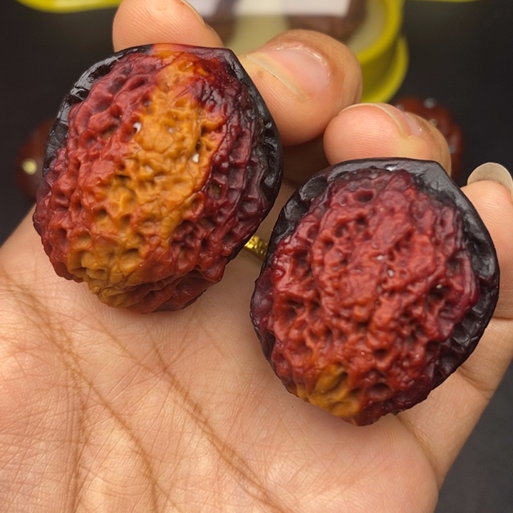 文玩核桃吊坠37尺佛头