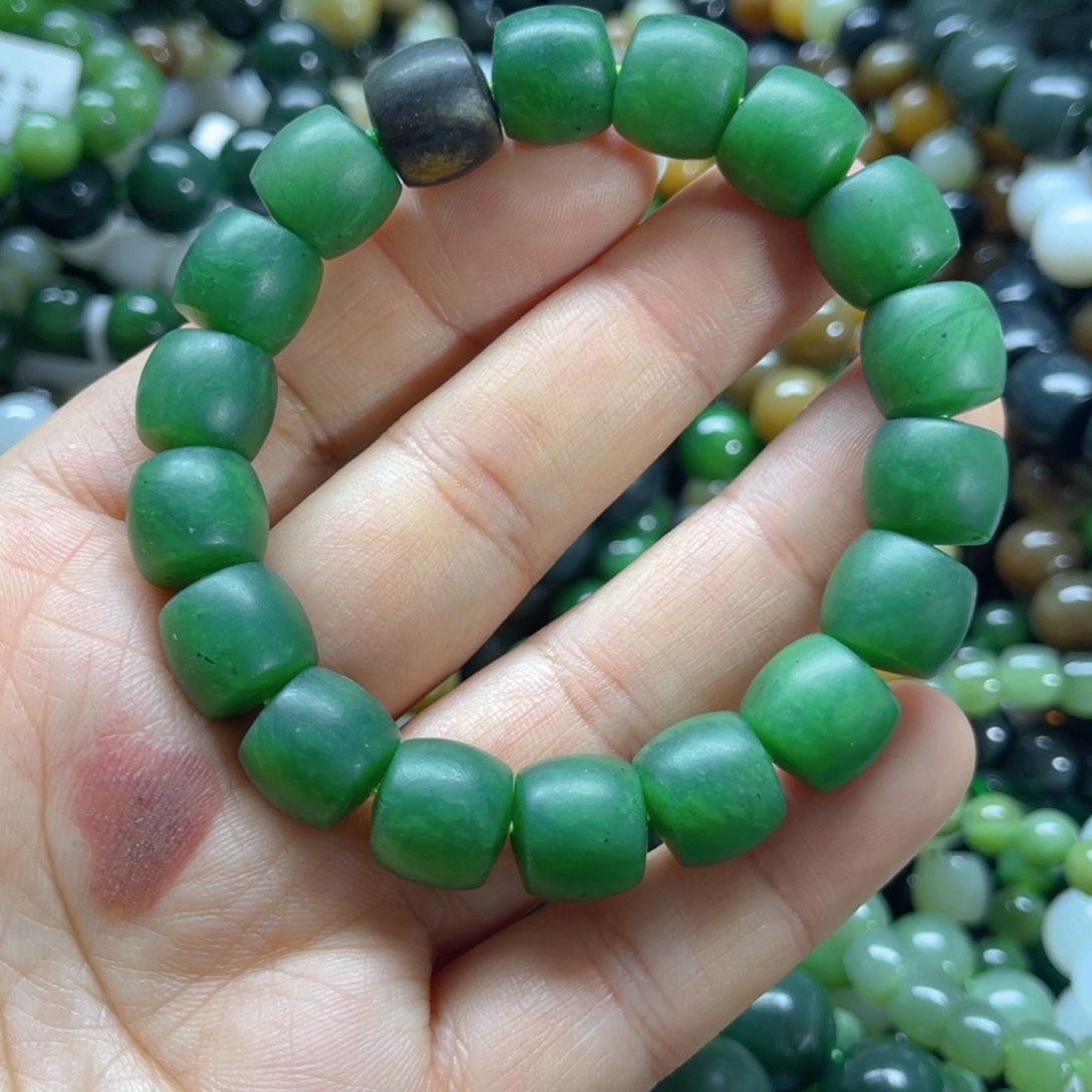 未镶嵌手链和田玉