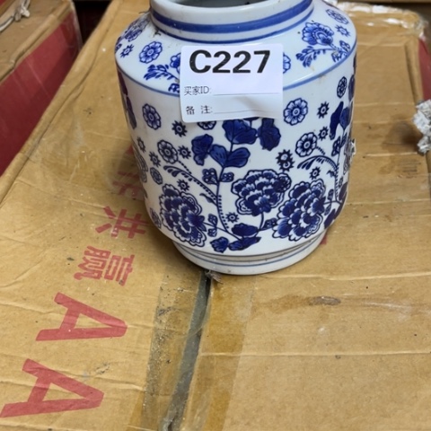 瓶兔*瑕疵瓷片瑕。。。。。。。。。。。。。。