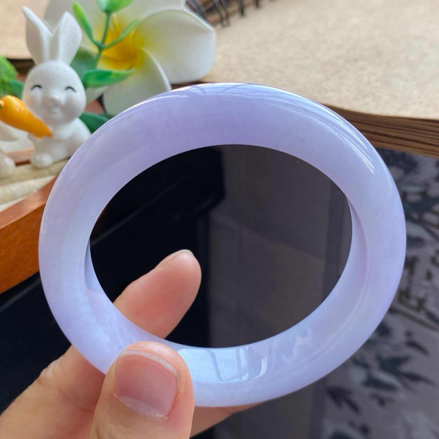 03.16批1909号56.5-13.7-9.5柔美的淡紫色上手自带仙气感翡翠手镯