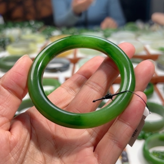 和田玉手镯未镶嵌幸***沃