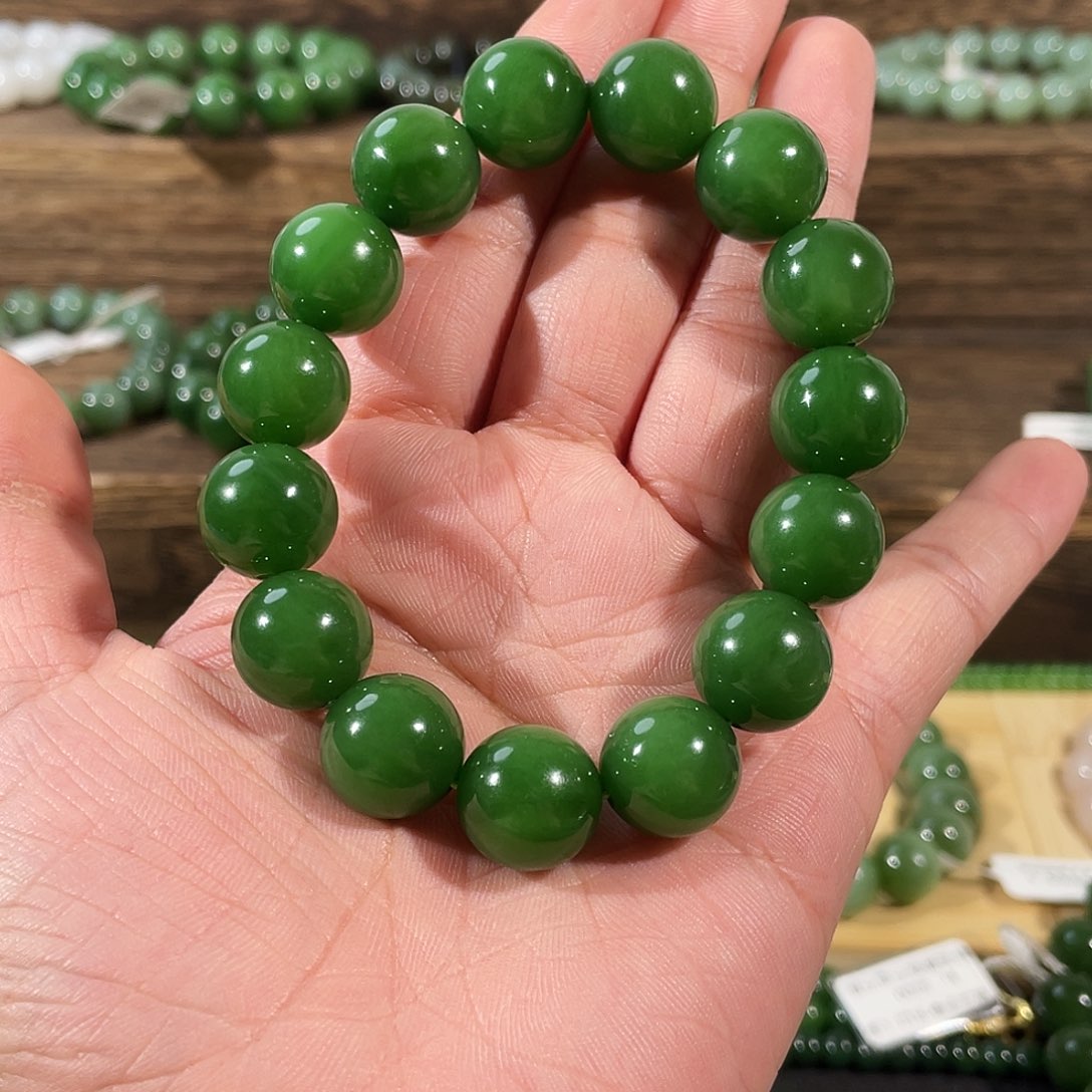 和田玉未镶嵌手串