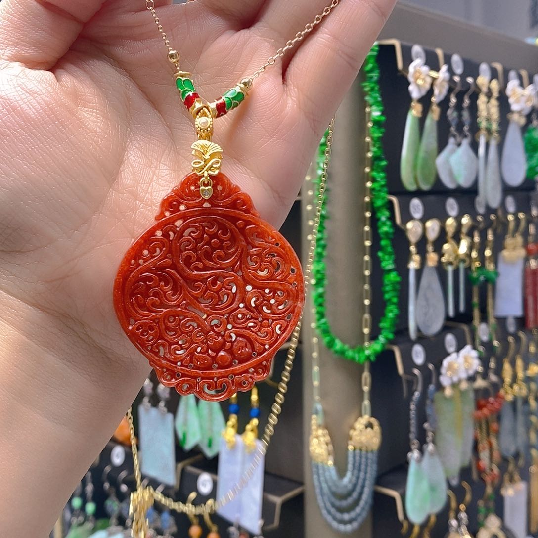 未镶嵌翡翠耳饰翡翠