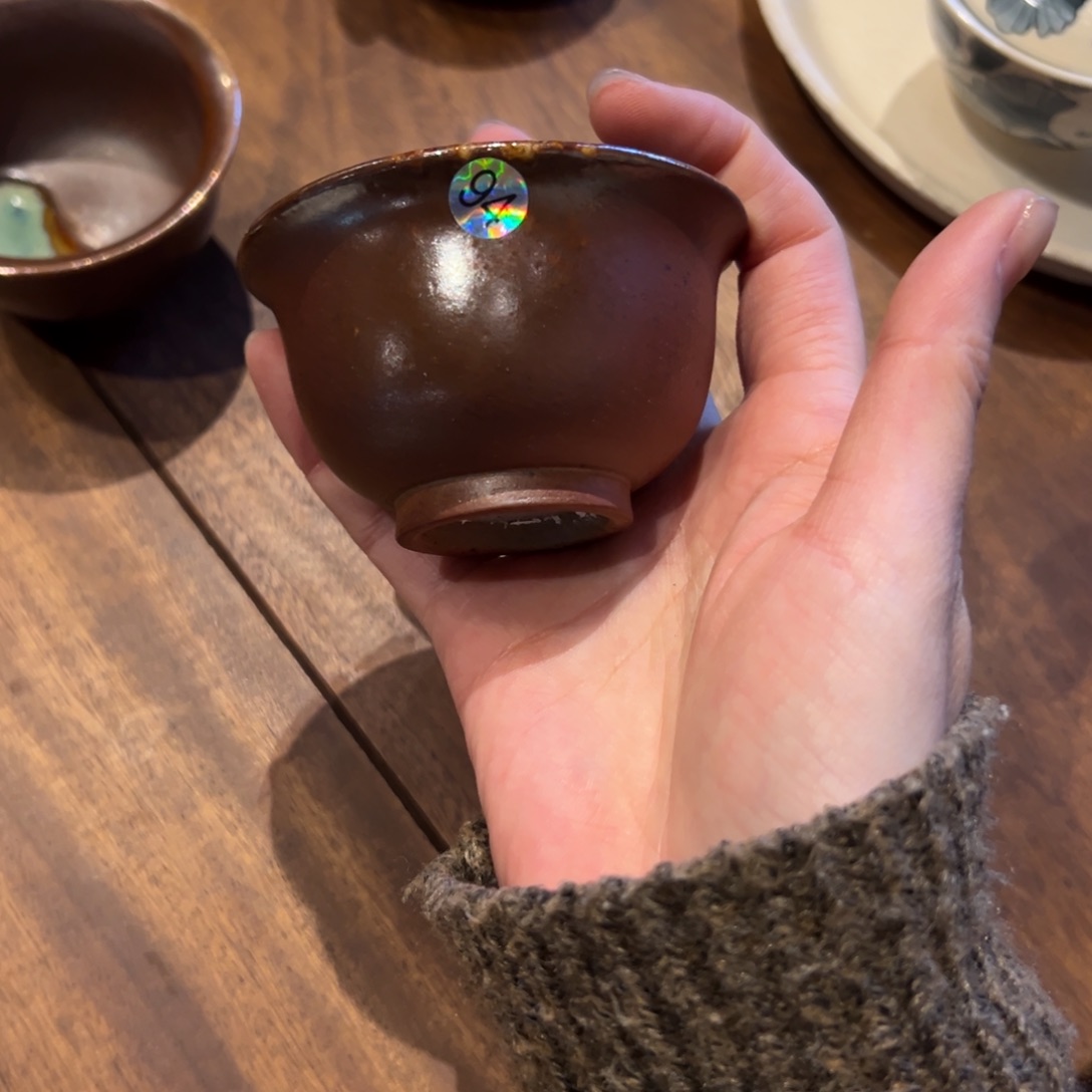 微瑕陶瓷。    陶瓷。   