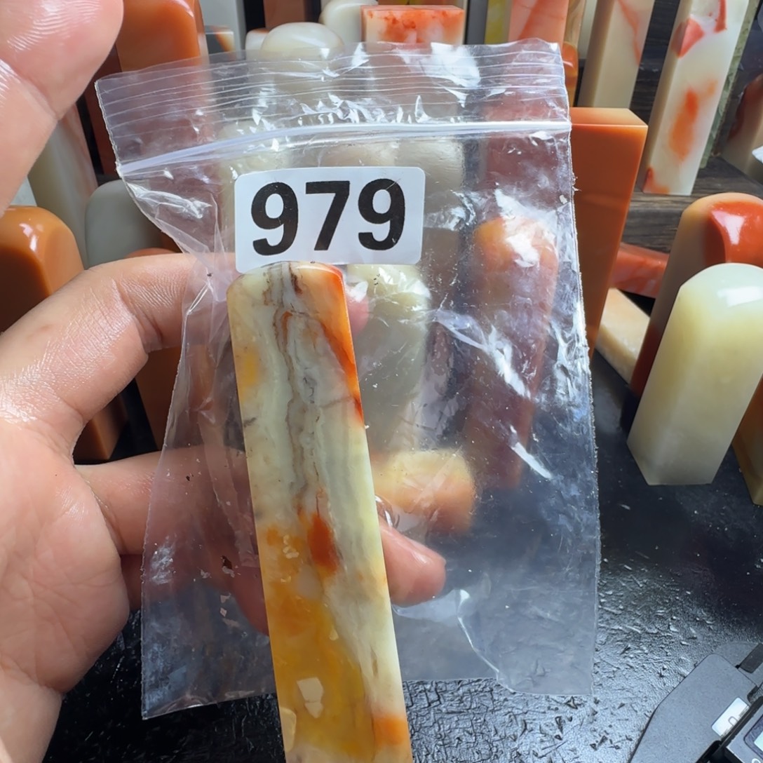 只***e老挝石ubnnnnnnnmmm