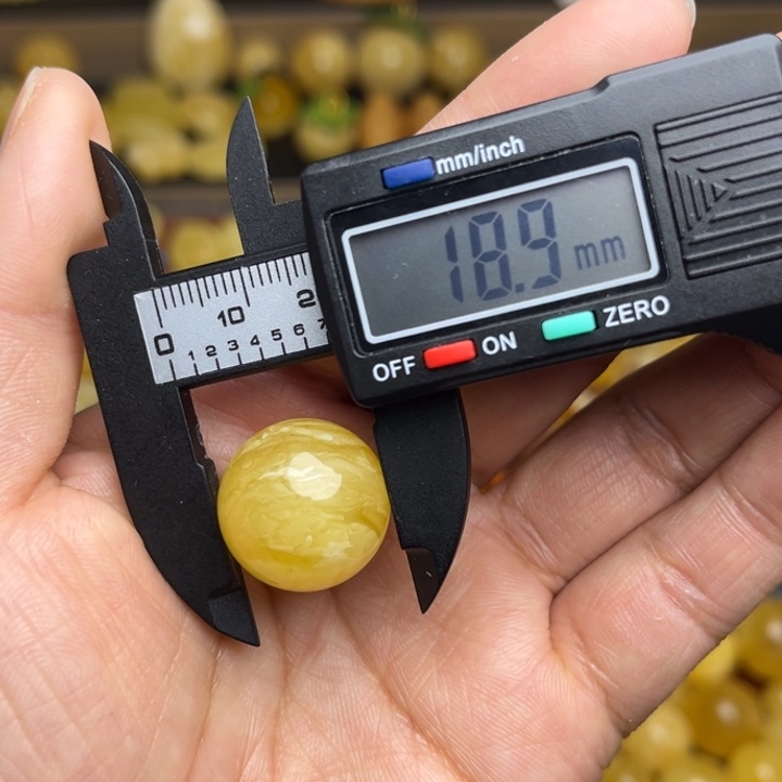 蜜蜡未镶嵌珠宝奇石天然蜜蜡散珠微瑕一粒190
