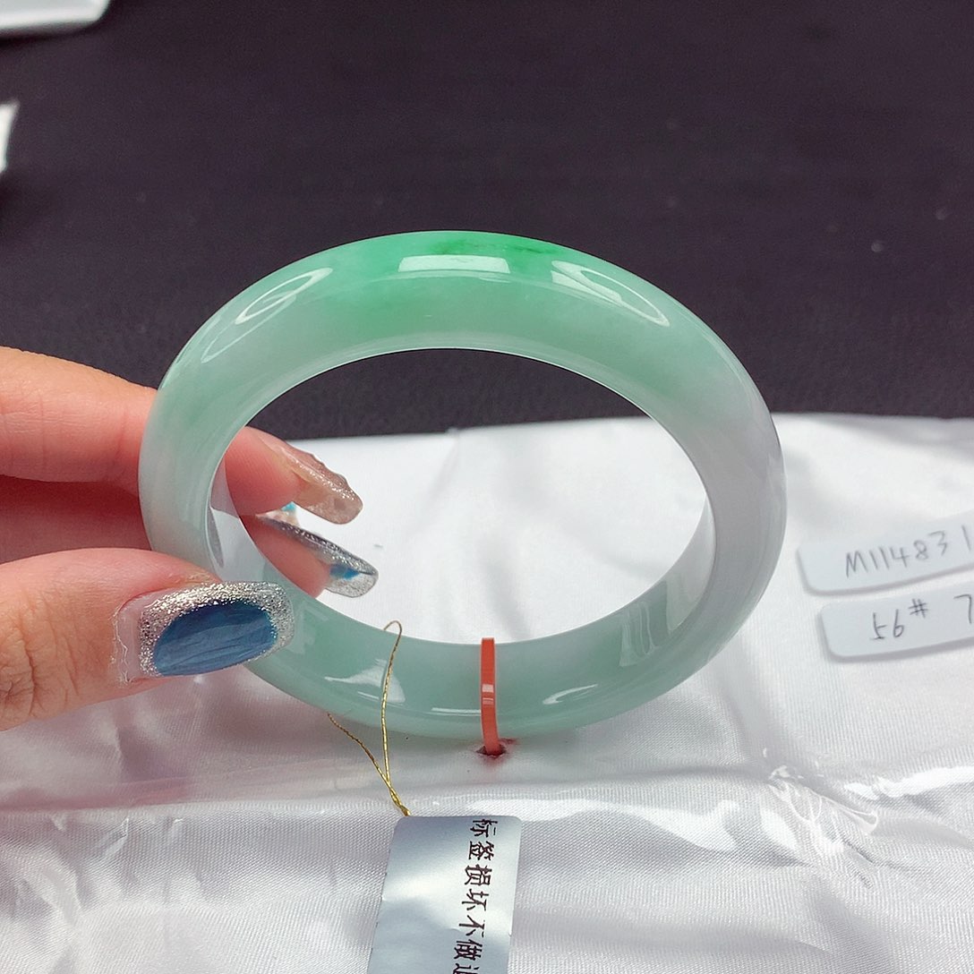 未镶嵌手镯翡翠56圈831