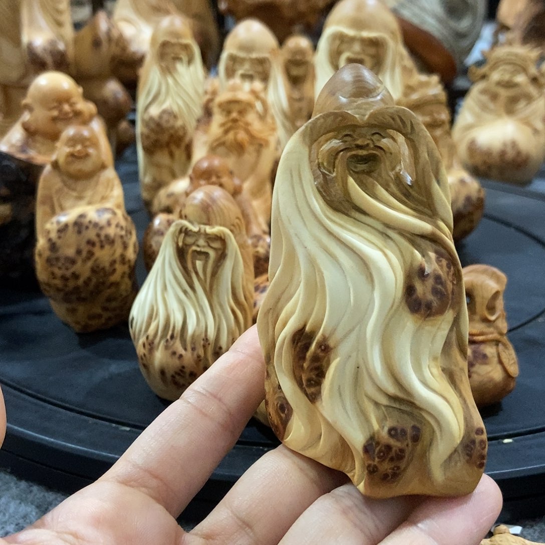 柏木（崖柏）留疤寿星