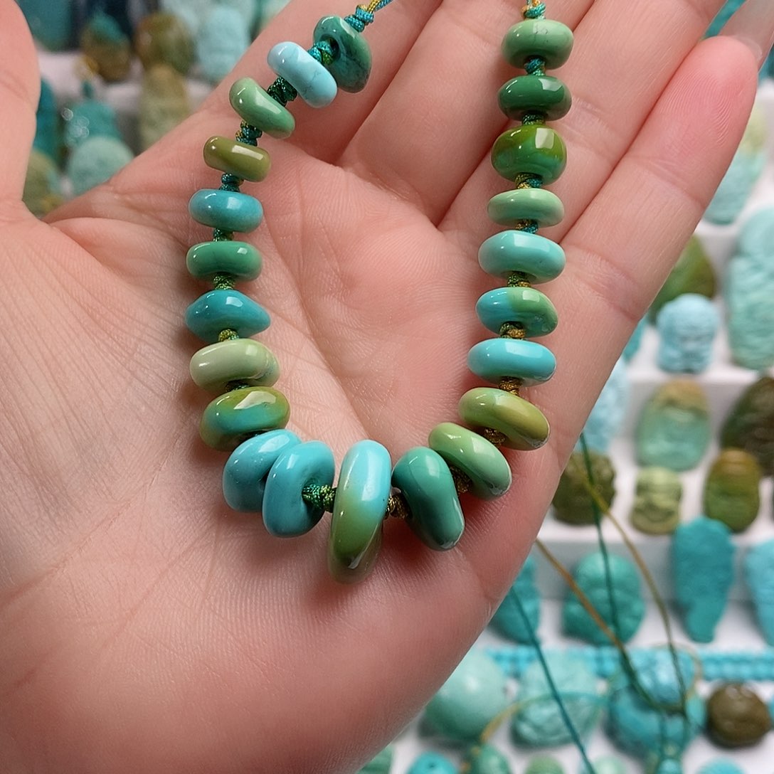 绿松石绿松石未镶嵌晴