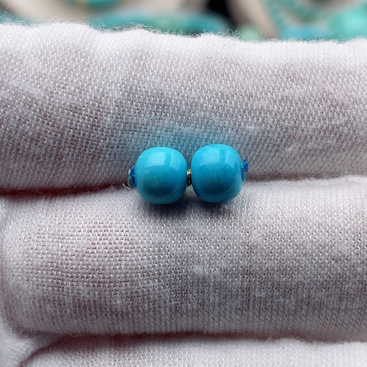 绿松石配饰未镶嵌