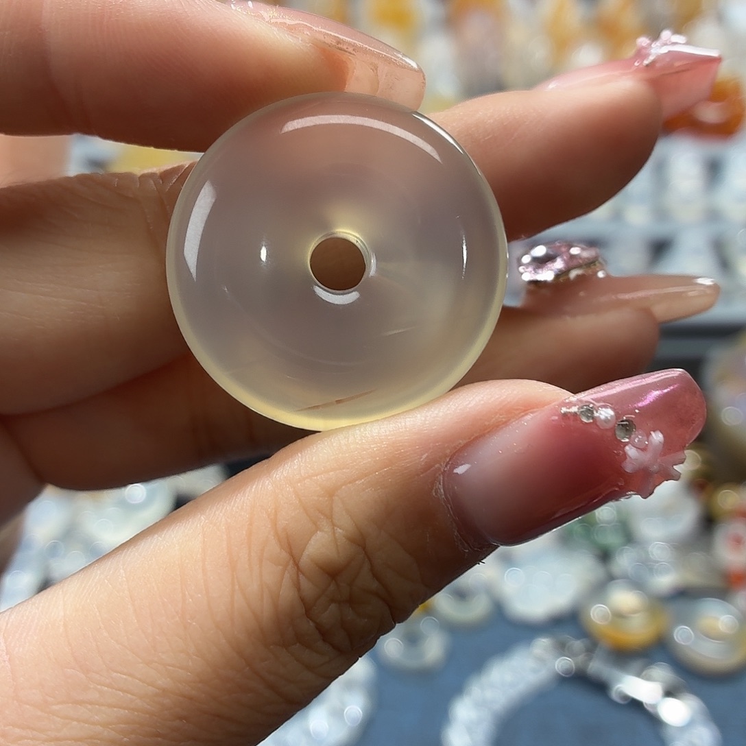 玛瑙/玉髓未镶嵌吊坠(不含链)