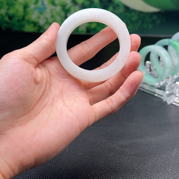 定制翡翠未镶嵌天然缅甸翡翠