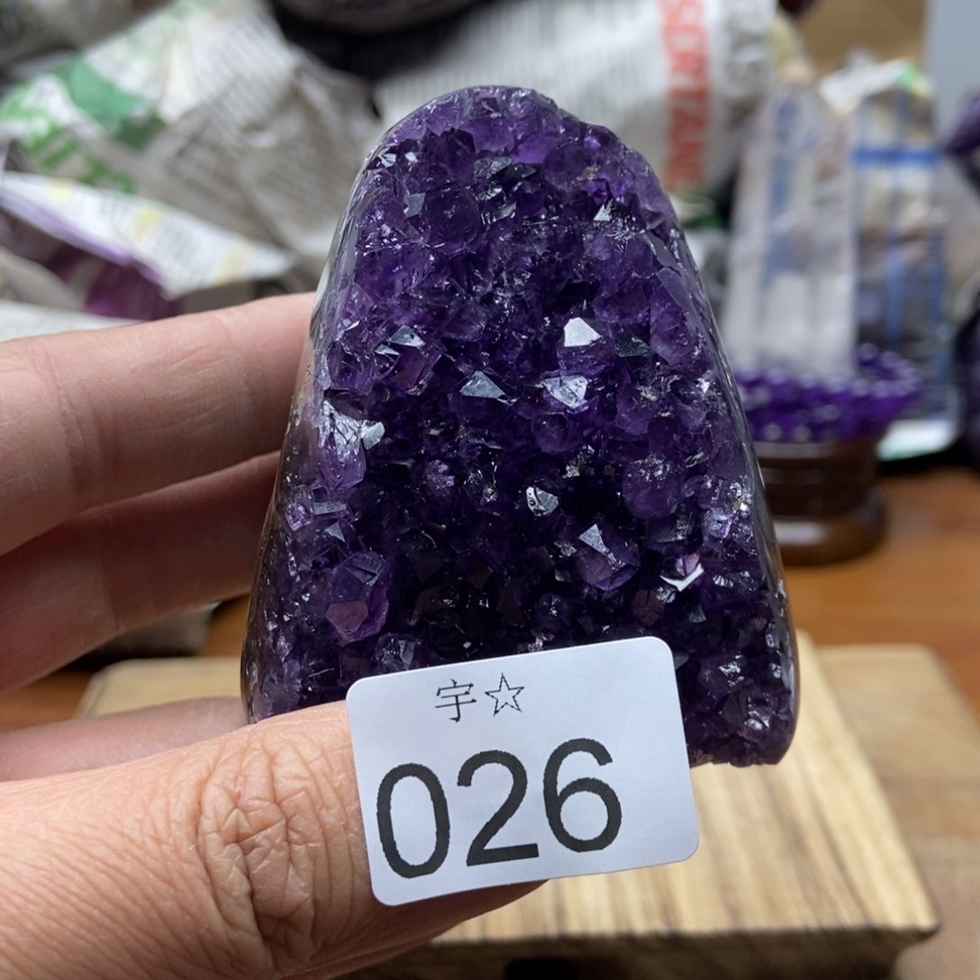 紫晶大型摆件（非配饰）未镶嵌