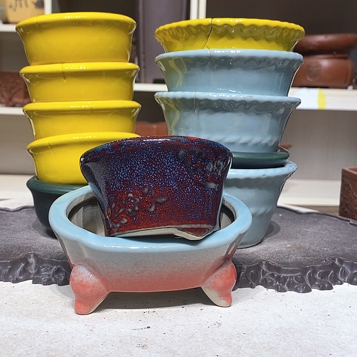 紫砂花盆瑕疵12个。。。火裂不平走形