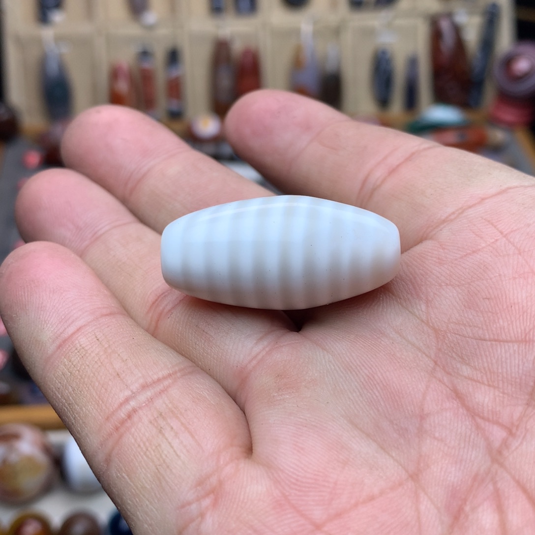 【闪购商品】颈饰未镶嵌南红玛瑙