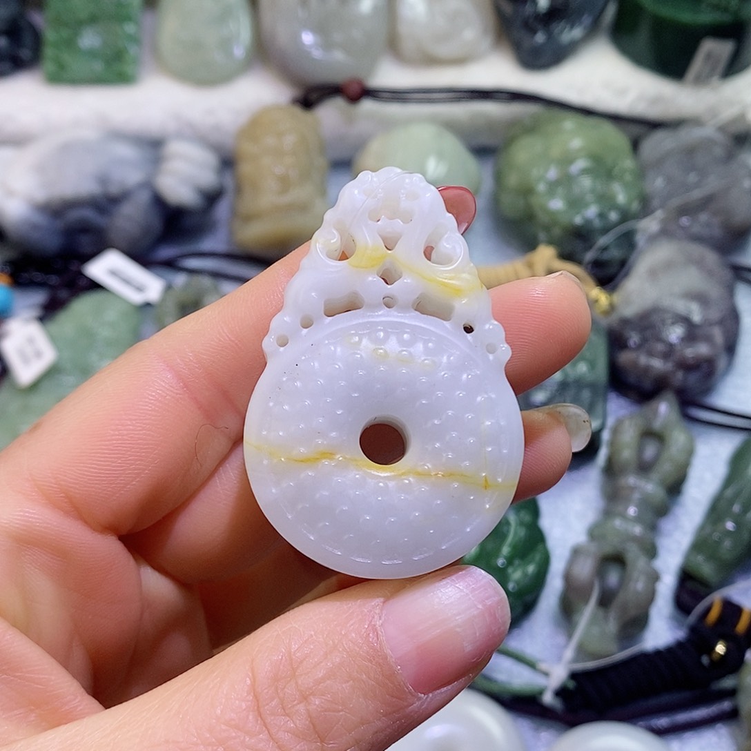 和田玉（糖玉）未镶嵌珠宝半成品