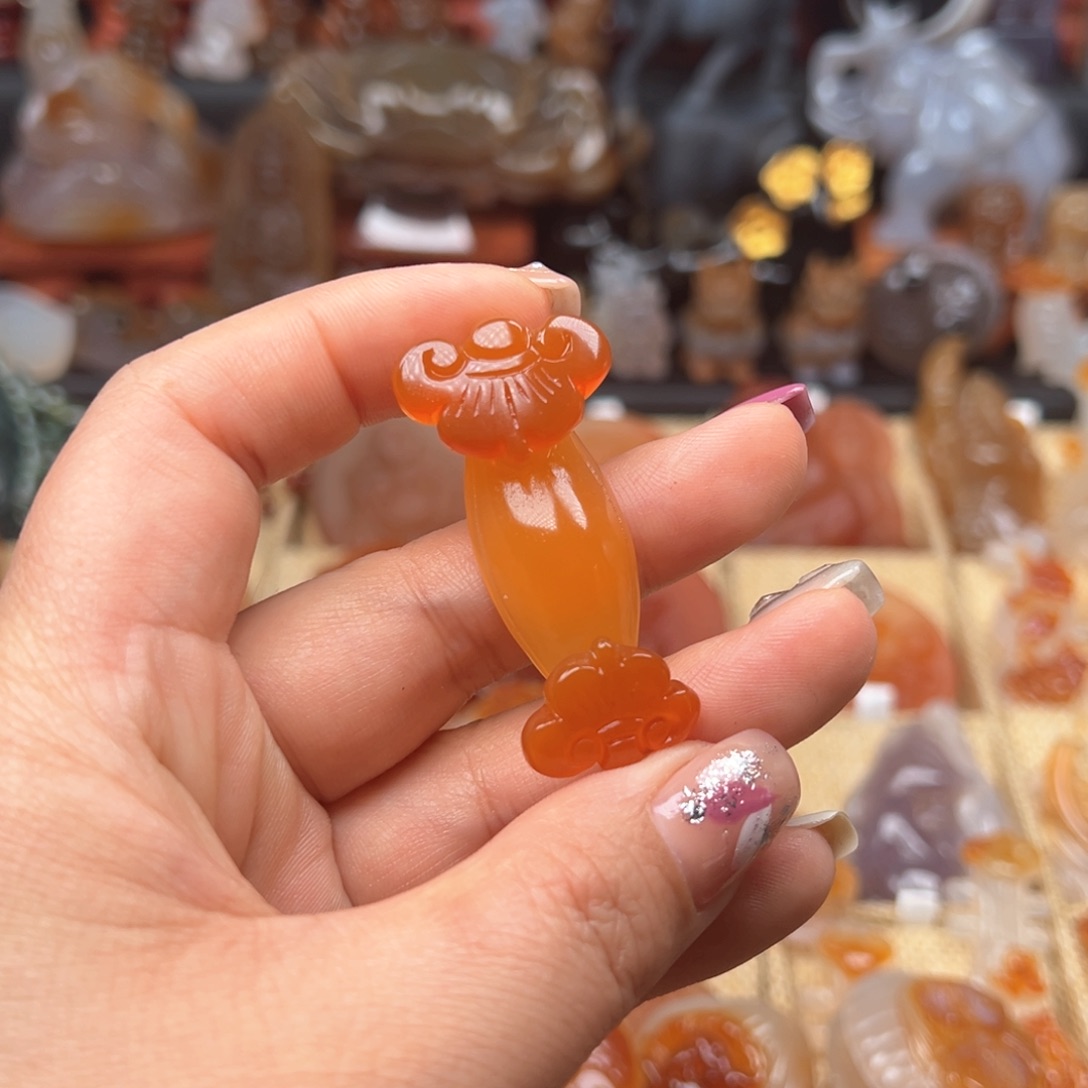 玛瑙/玉髓颈饰合金优**爷