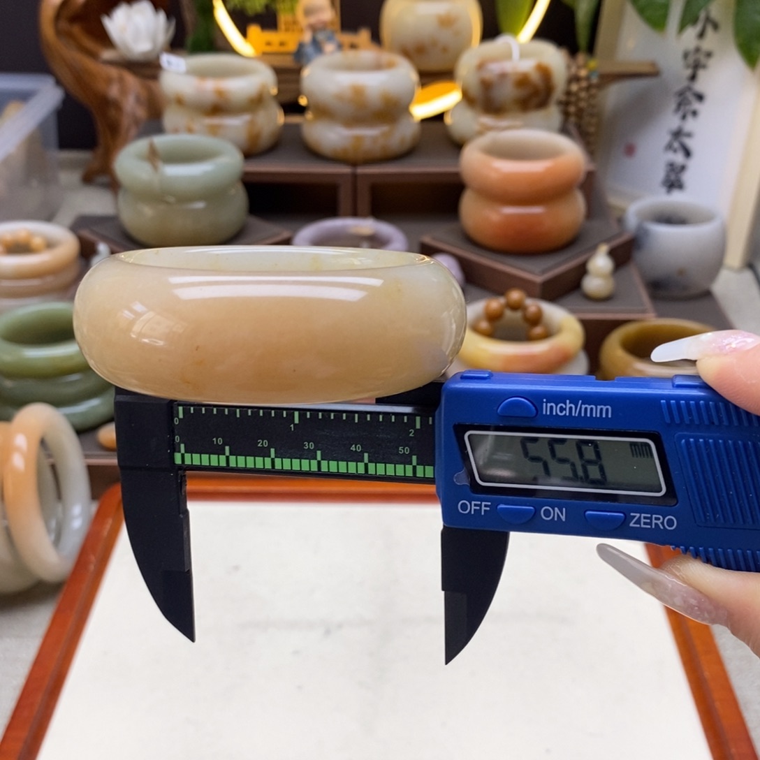 石英质玉手镯合金