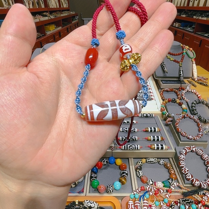 未镶嵌玛瑙/玉髓珠宝奇石