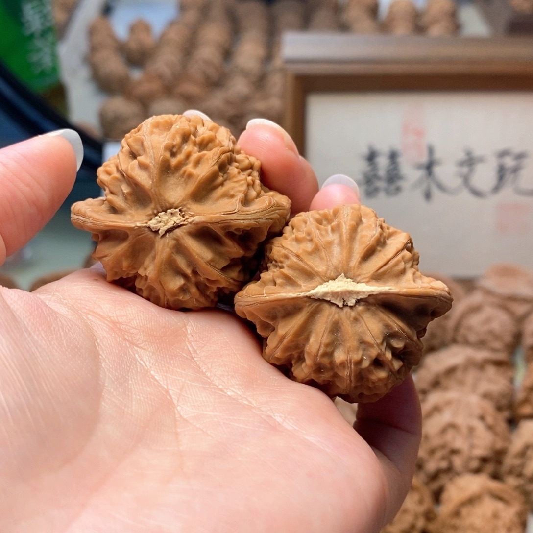 龙***M把件文玩核桃1111111111111