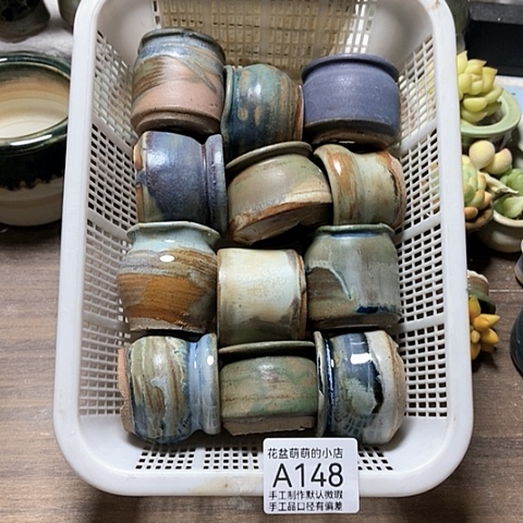 紫砂花盆148微瑕品口径3到4左右