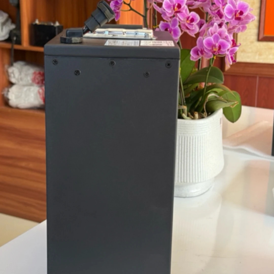 72V30AH磷酸铁锂两轮三轮车电动车锂电池，三年质保，只换不修