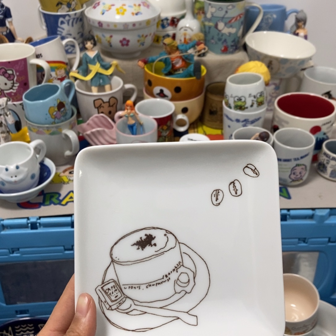 是***慢瓷片！陶瓷艺品展会上