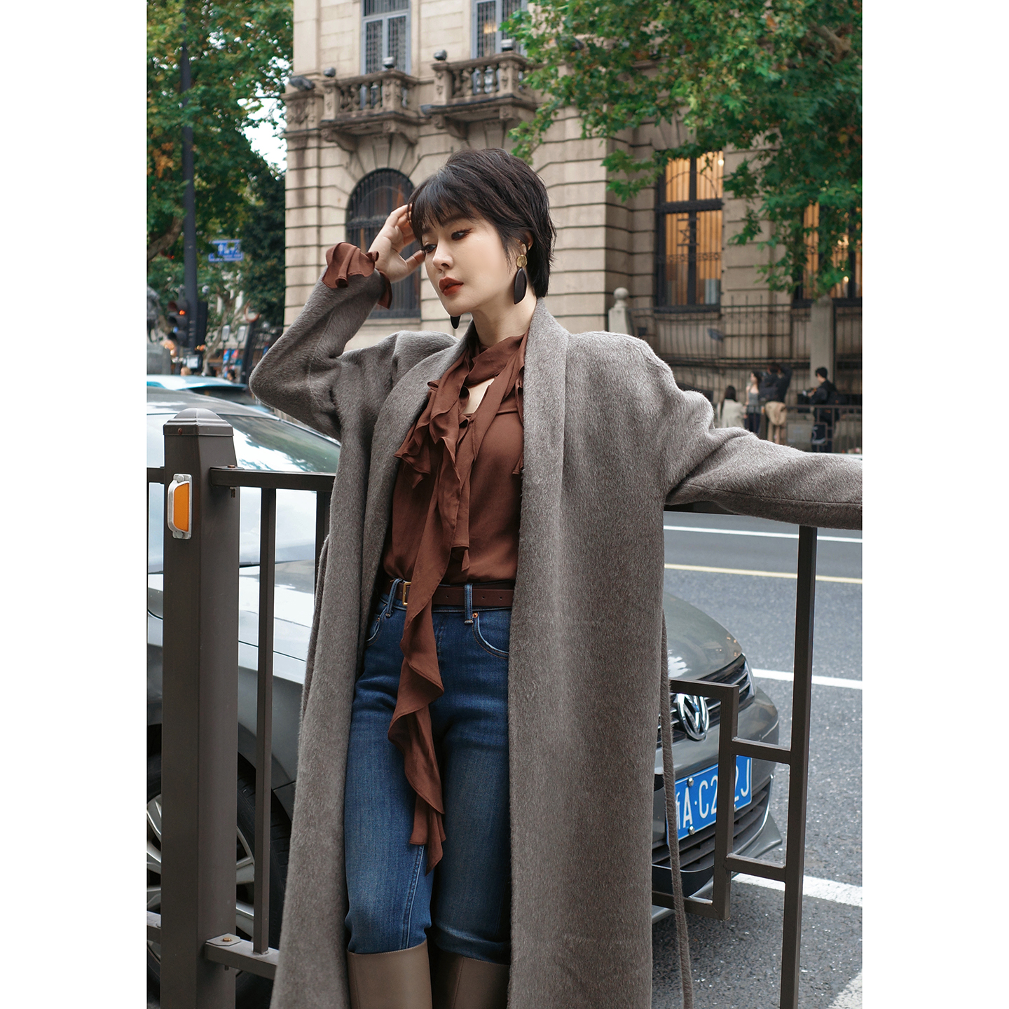 【底蕴】冬季打底氛围感衬衫 人丝两件套加绒背心荷叶飘带上衣