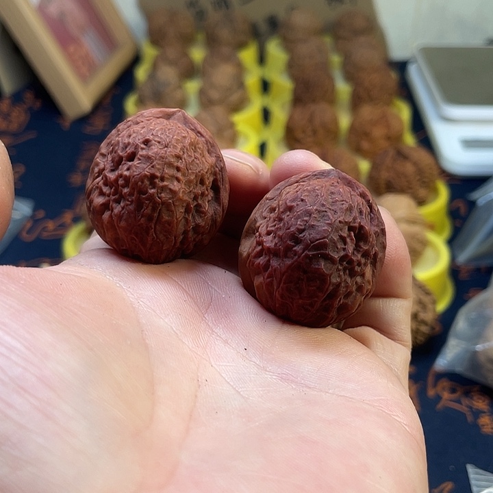 文玩核桃吊坠七彩麻瓜38