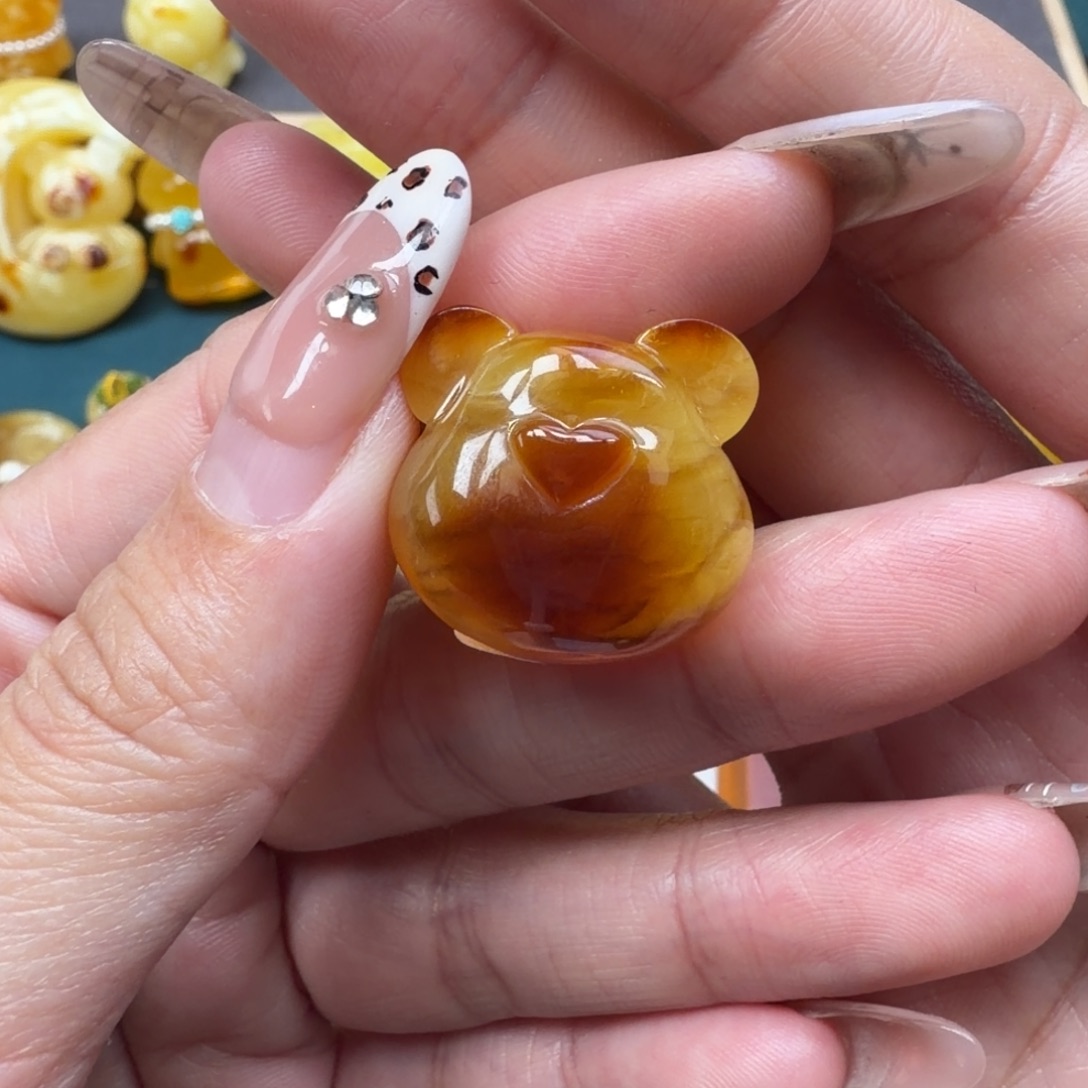****琥珀未镶嵌裸石蜜蜡