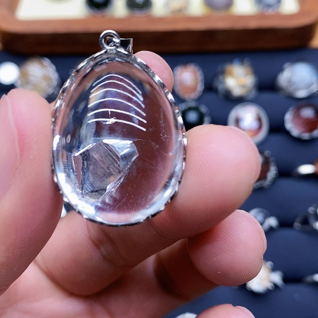 水晶颈饰银S925镶嵌熙**?天然水晶吊坠