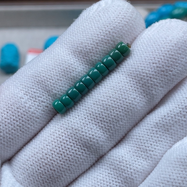 绿松石未镶嵌珠宝奇石4.5