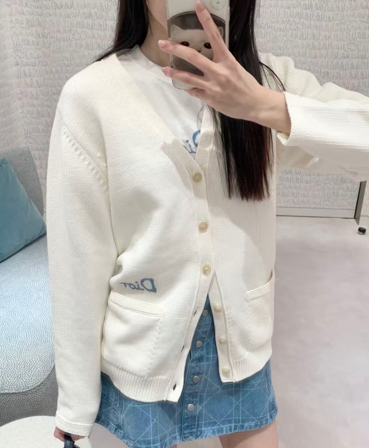 全新未使用 DIOR/迪奥 字母印花口袋装饰单排扣长袖针织衫 米色