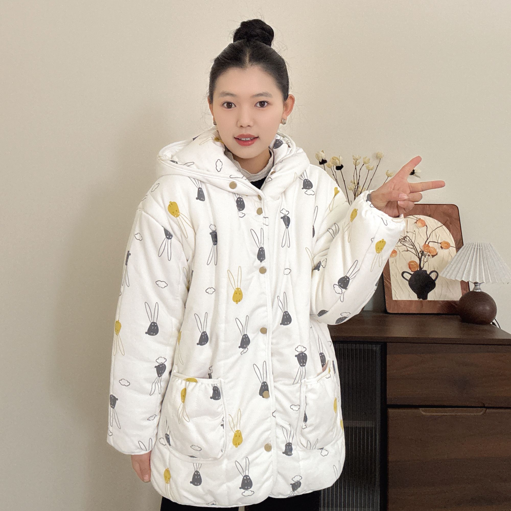 【长耳朵兔】300g新疆棉连帽开叉中长款宽松睡衣家居服女保暖棉花衣