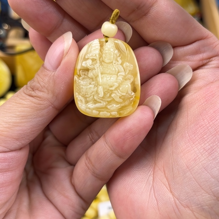 未镶嵌琥珀珠宝奇石琥珀，