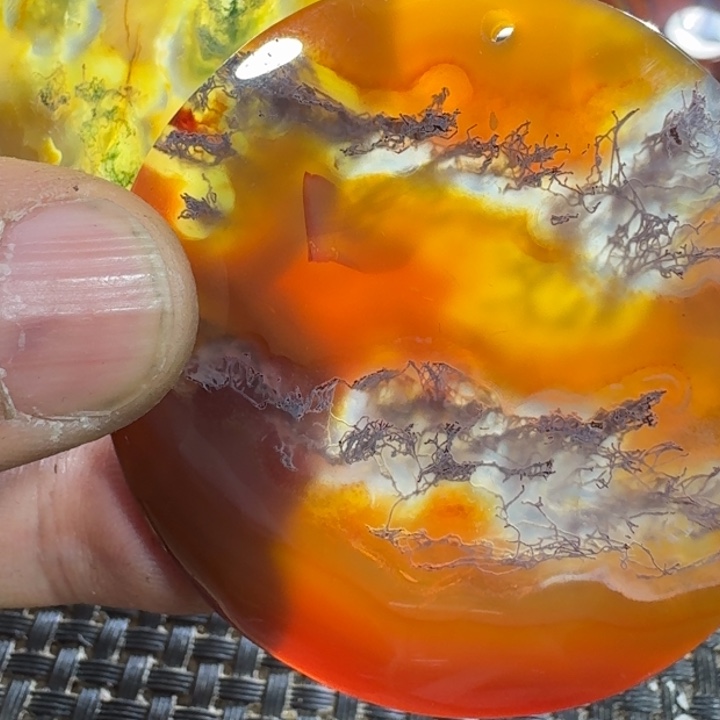 放***好玛瑙/玉髓未镶嵌颈饰