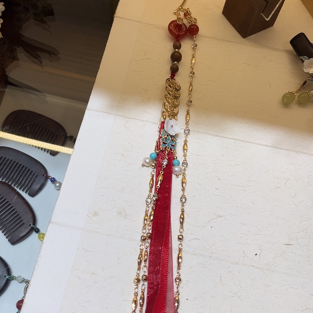 非金属耳挂（压襟、禁步，背云）