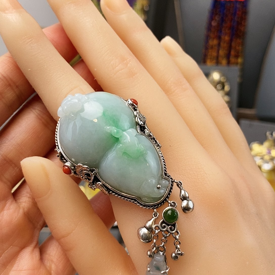 翡翠戒指银S925镶嵌戒指