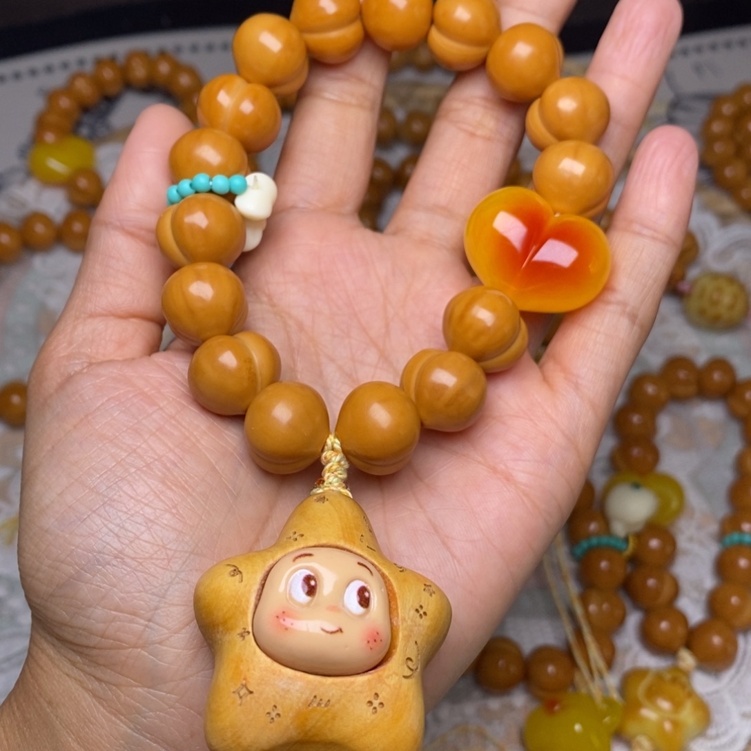 猴头核桃吊坠屁桃15加