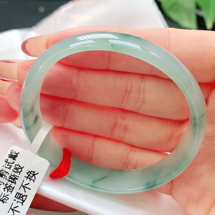 翡翠手镯未镶嵌54贵妃