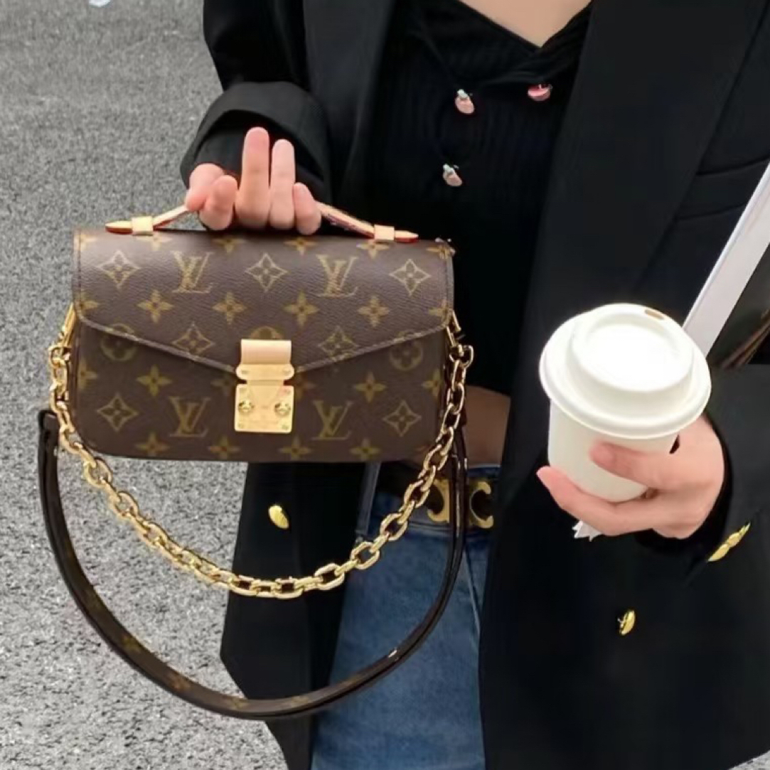 99新 LouisVuitton/路易威登 新款小号邮差包/邮差斜挎包/芯片款